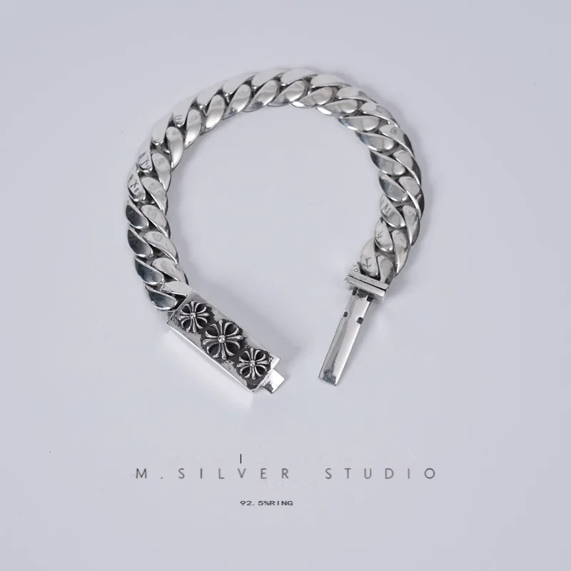 Chrome Hearts Cross Ring - Gothic 925 Sterling Silver Jewelry | David Studio