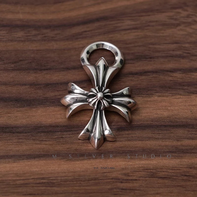 Chrome Hearts Cross Ring - Gothic 925 Sterling Silver Jewelry | David Studio