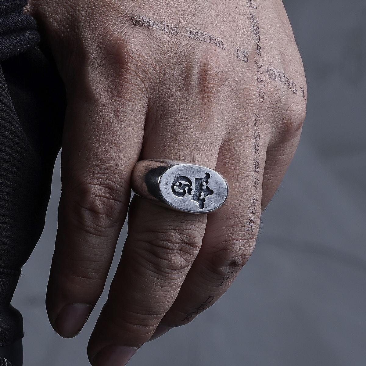 Chrome Hearts Cross Ring - Gothic 925 Sterling Silver Jewelry | David Studio