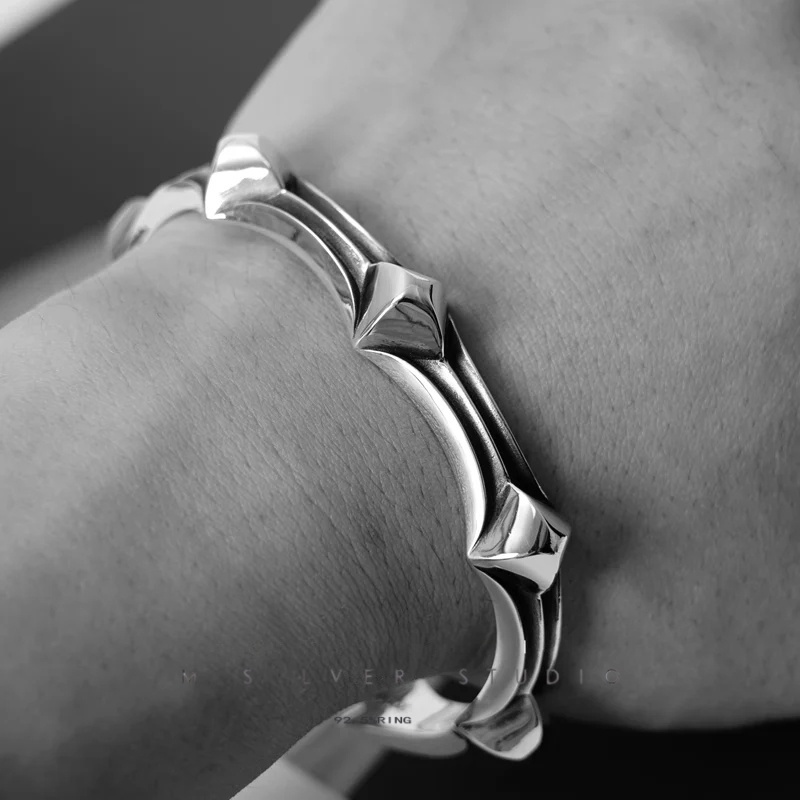 Chrome Hearts Cross Ring - Gothic 925 Sterling Silver Jewelry | David Studio