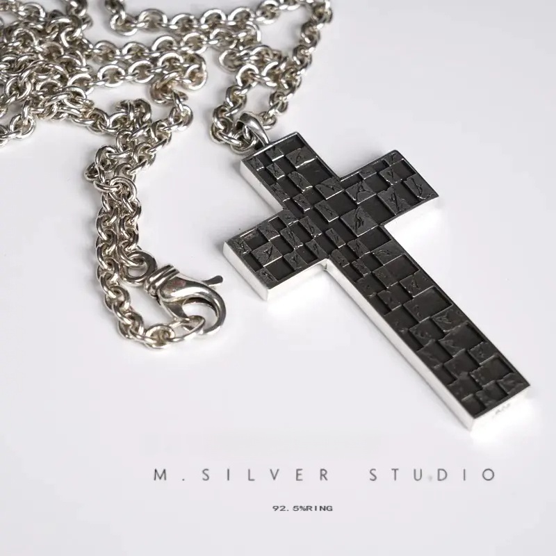 Chrome Hearts Cross Ring - Gothic 925 Sterling Silver Jewelry | David Studio