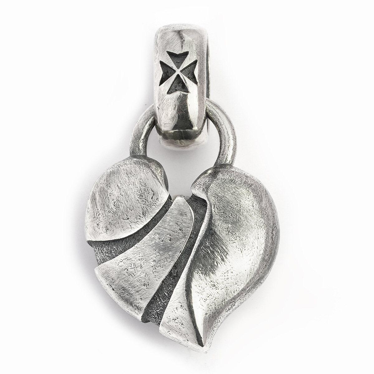 Chrome Hearts Cross Ring - Gothic 925 Sterling Silver Jewelry | David Studio