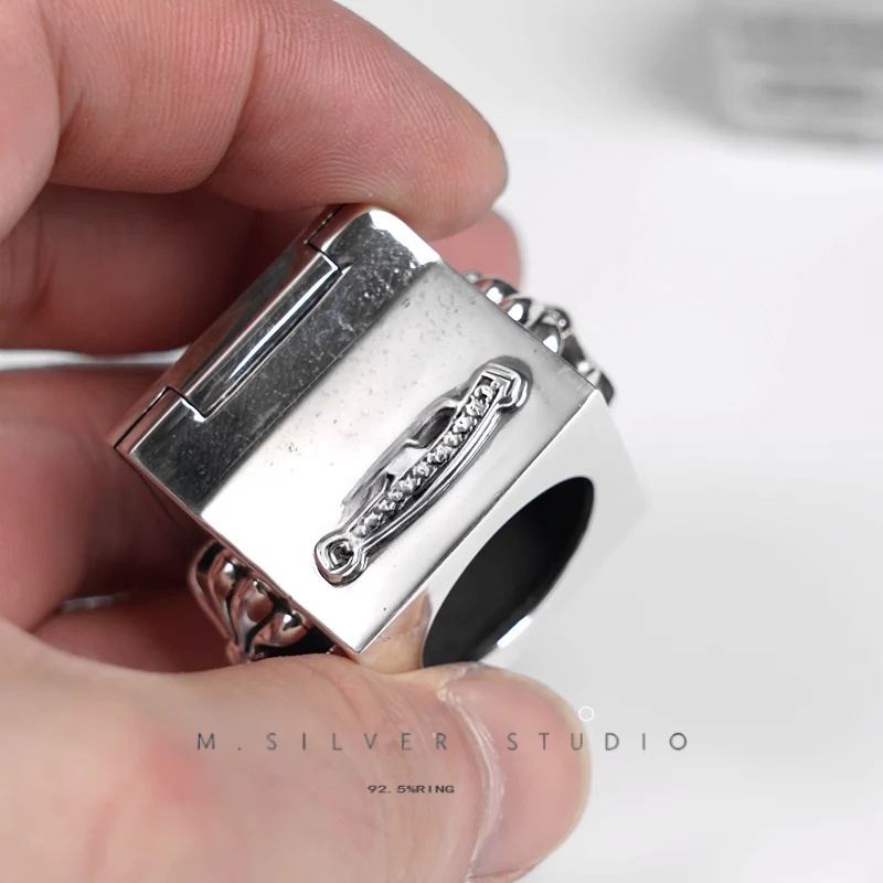 Chrome Hearts Cross Ring - Gothic 925 Sterling Silver Jewelry | David Studio