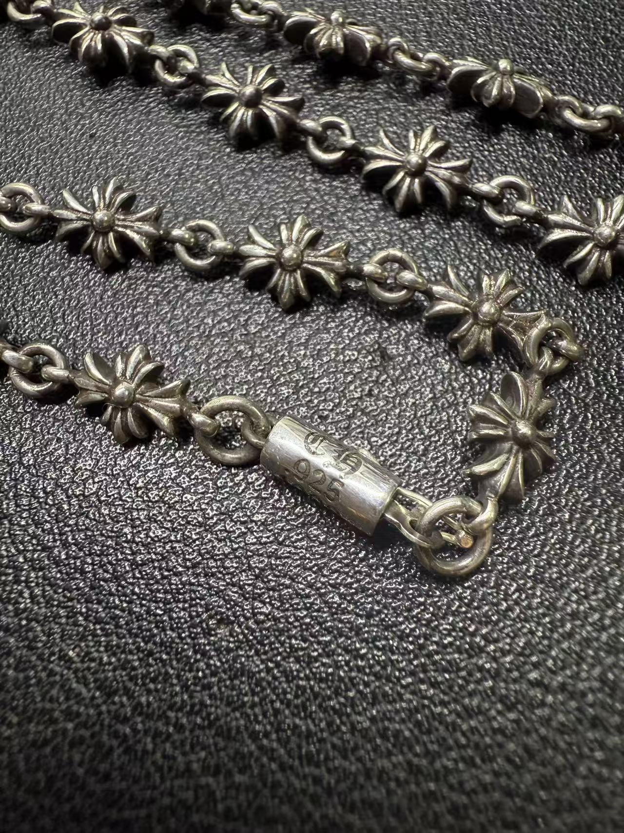 Chrome Hearts Cross Ring - Gothic 925 Sterling Silver Jewelry | David Studio