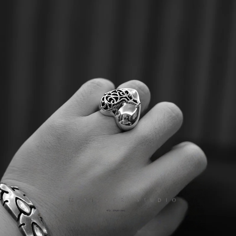 Chrome Hearts Cross Ring - Gothic 925 Sterling Silver Jewelry | David Studio