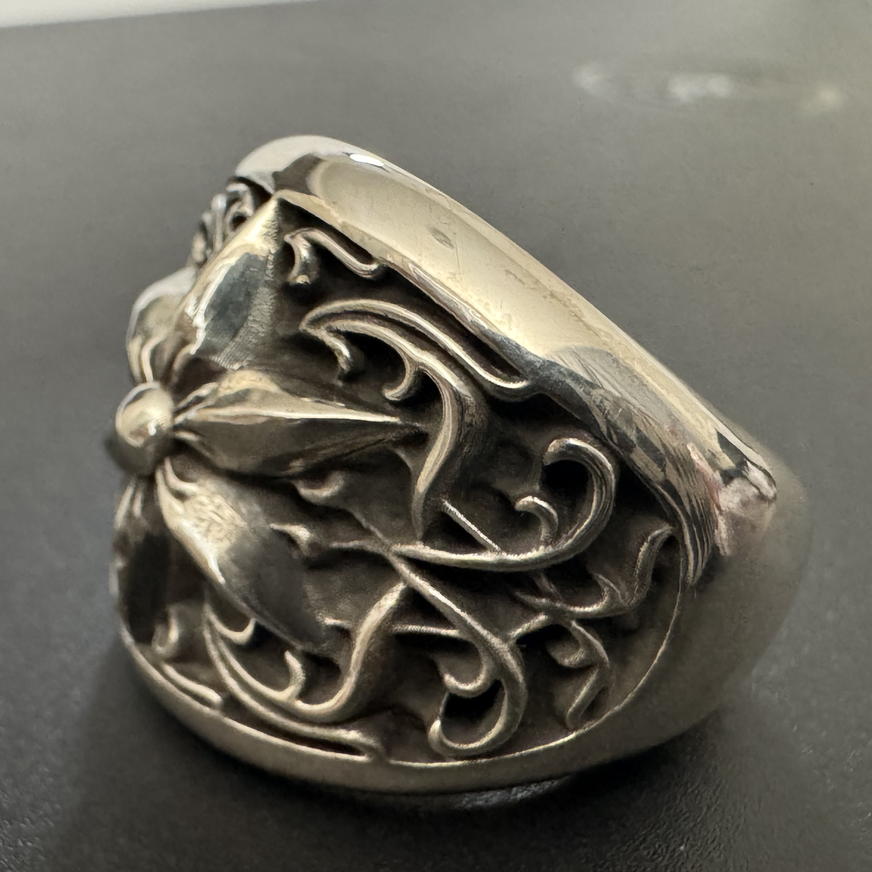 Chrome Hearts Cross Ring - Gothic 925 Sterling Silver Jewelry | David Studio