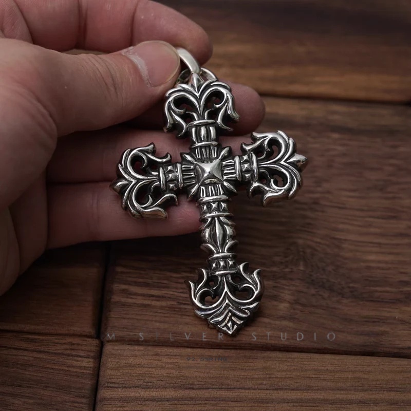 Chrome Hearts Cross Ring - Gothic 925 Sterling Silver Jewelry | David Studio