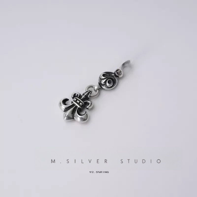Chrome Hearts Cross Ring - Gothic 925 Sterling Silver Jewelry | David Studio