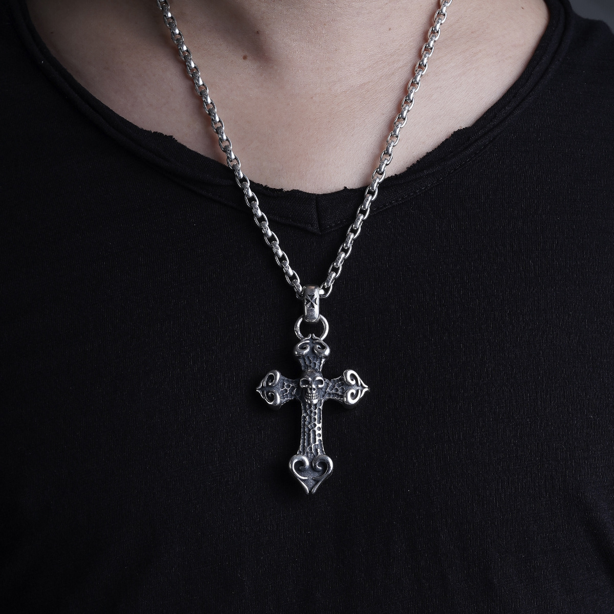 Chrome Hearts Cross Ring - Gothic 925 Sterling Silver Jewelry | David Studio