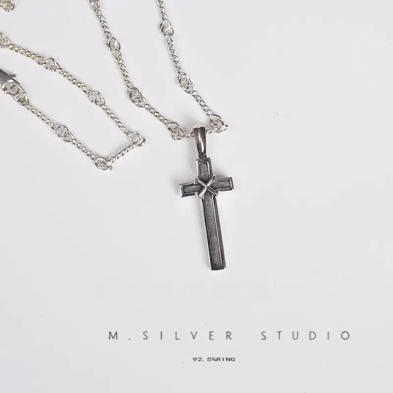 Chrome Hearts Cross Ring - Gothic 925 Sterling Silver Jewelry | David Studio