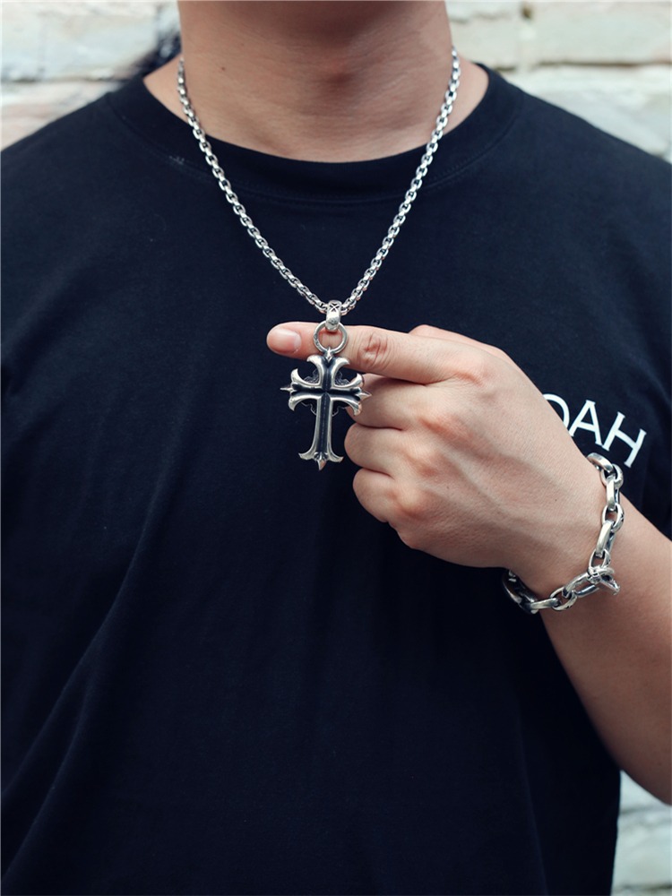 Chrome Hearts Cross Ring - Gothic 925 Sterling Silver Jewelry | David Studio