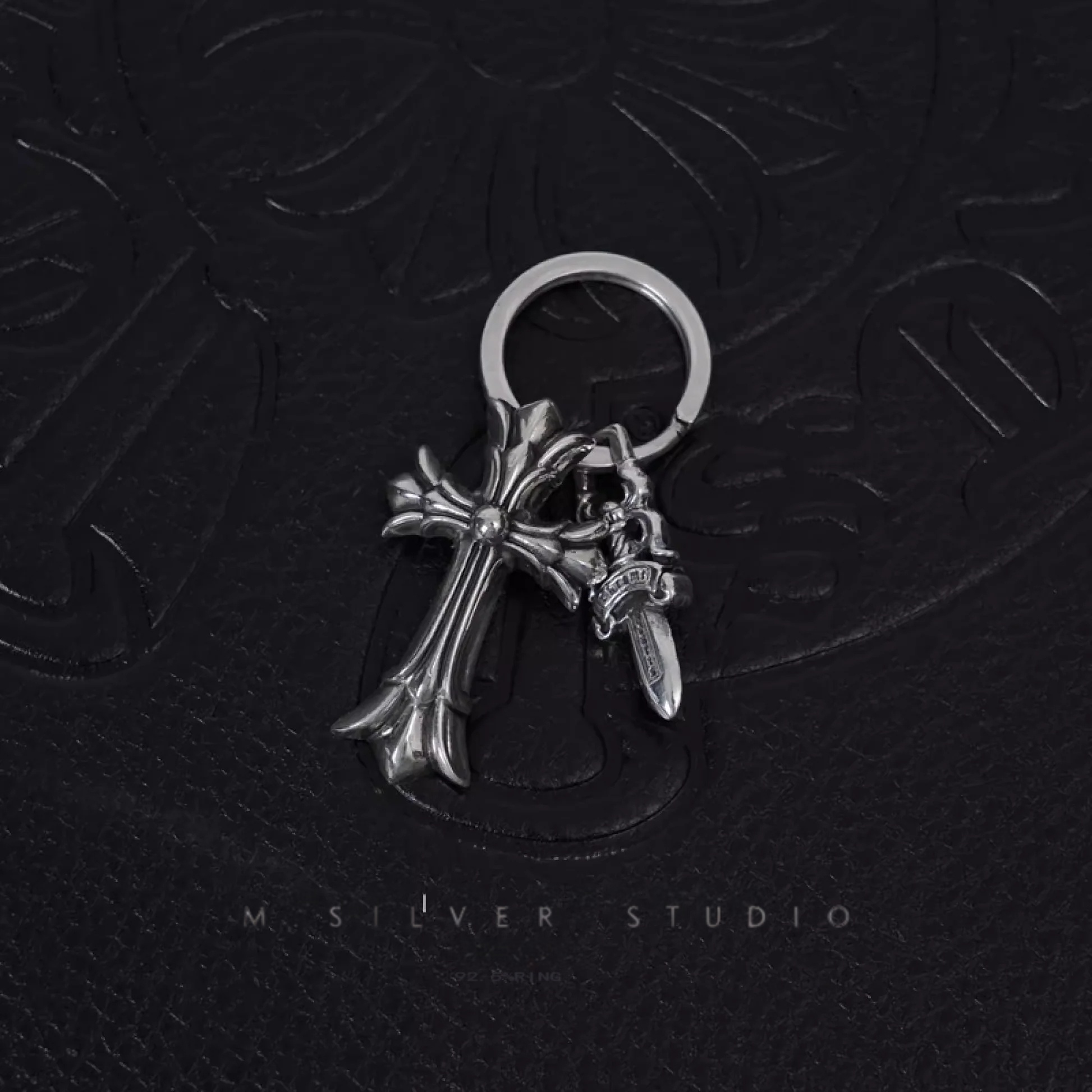 Chrome Hearts Cross Ring - Gothic 925 Sterling Silver Jewelry | David Studio