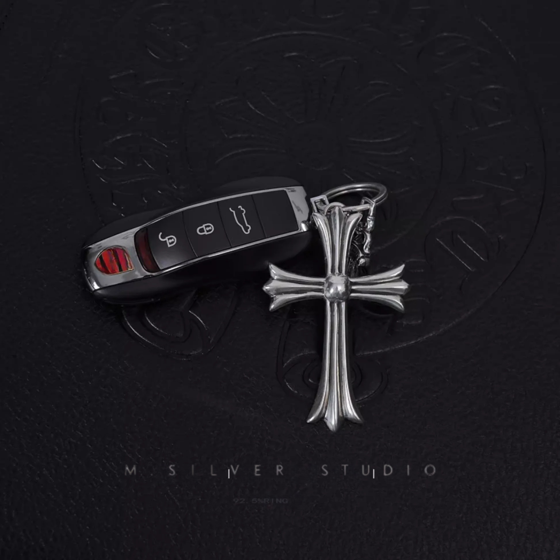 Chrome Hearts Cross Ring - Gothic 925 Sterling Silver Jewelry | David Studio