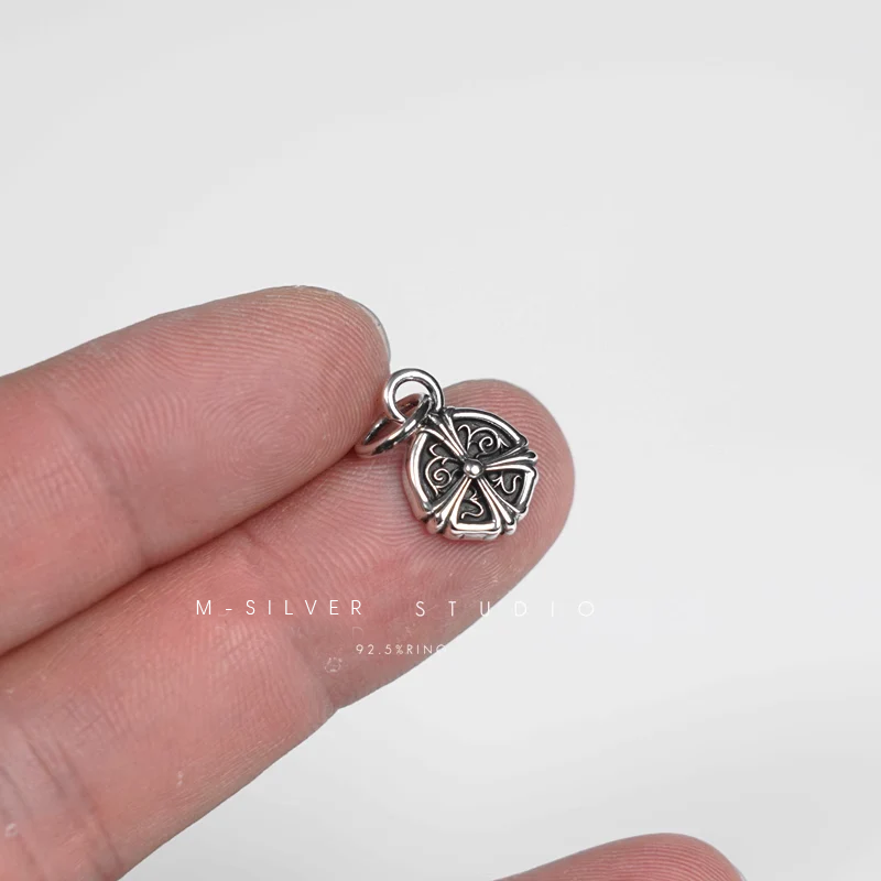 Chrome Hearts Cross Ring - Gothic 925 Sterling Silver Jewelry | David Studio