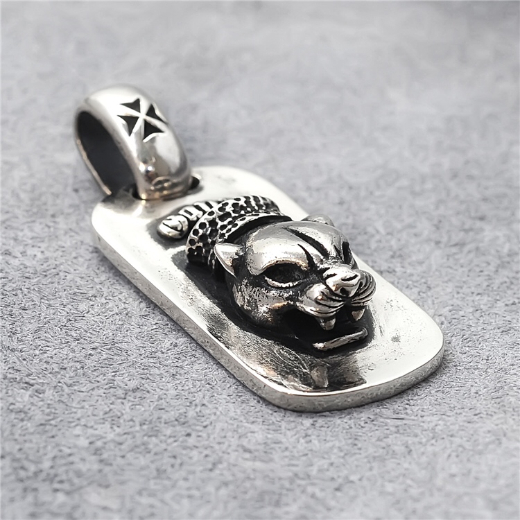 Chrome Hearts Cross Ring - Gothic 925 Sterling Silver Jewelry | David Studio