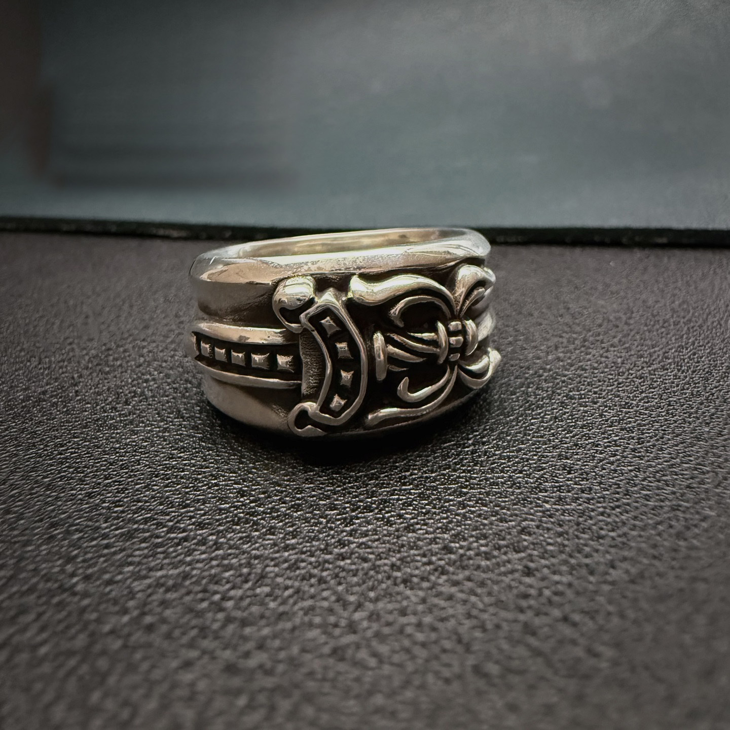 Chrome Hearts Cross Ring - Gothic 925 Sterling Silver Jewelry | David Studio