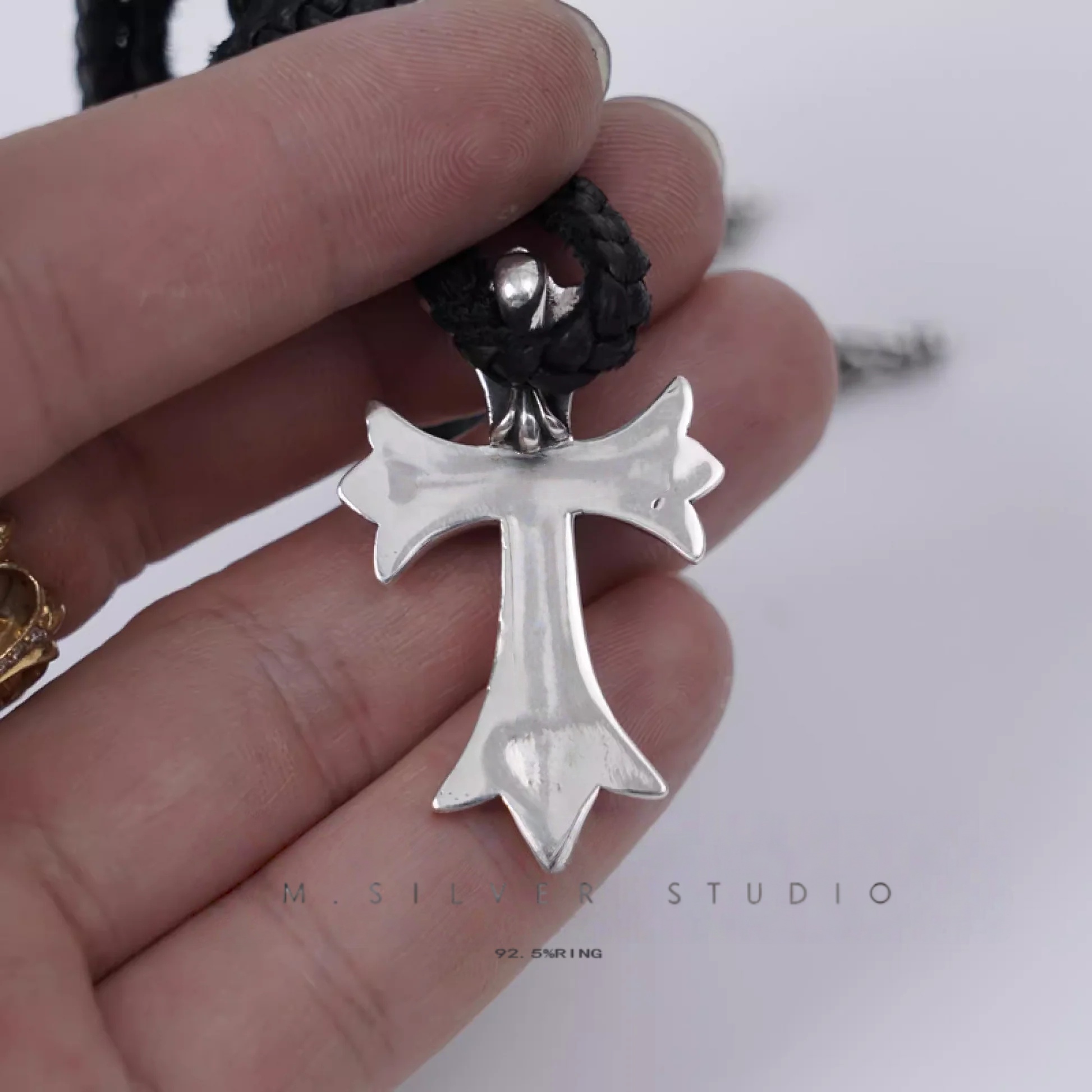 Chrome Hearts Cross Ring - Gothic 925 Sterling Silver Jewelry | David Studio