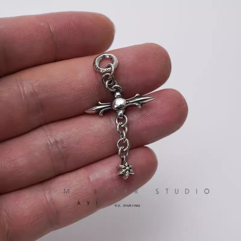 Chrome Hearts Cross Ring - Gothic 925 Sterling Silver Jewelry | David Studio