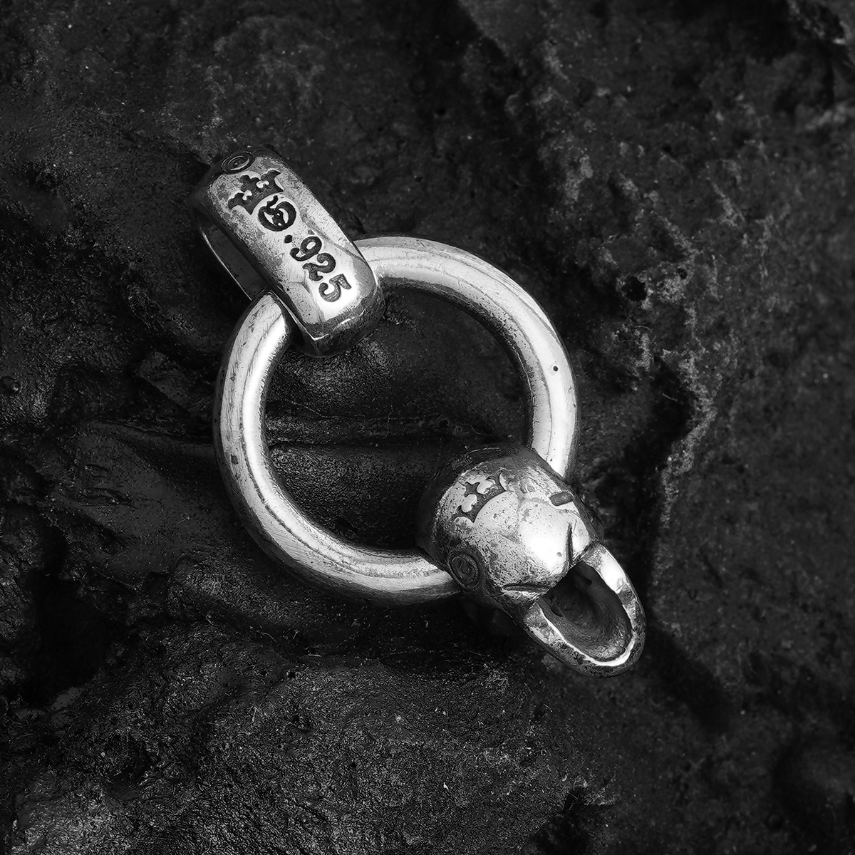 Chrome Hearts Cross Ring - Gothic 925 Sterling Silver Jewelry | David Studio