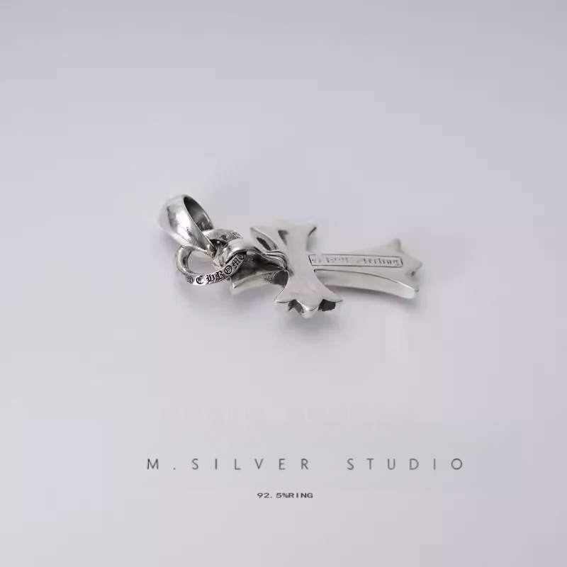 Chrome Hearts Cross Ring - Gothic 925 Sterling Silver Jewelry | David Studio