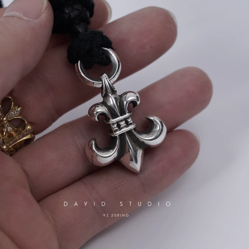 Chrome Hearts Cross Ring - Gothic 925 Sterling Silver Jewelry | David Studio