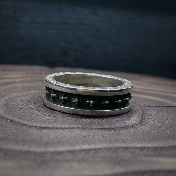 Chrome Hearts Cross Ring - Gothic 925 Sterling Silver Jewelry | David Studio