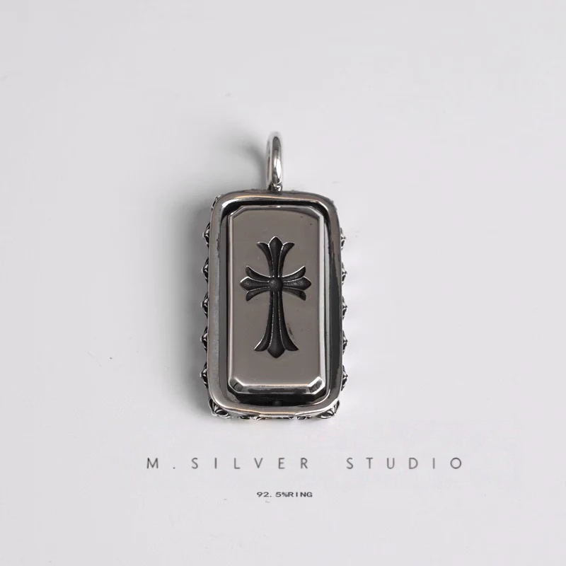 Chrome Hearts Cross Ring - Gothic 925 Sterling Silver Jewelry | David Studio