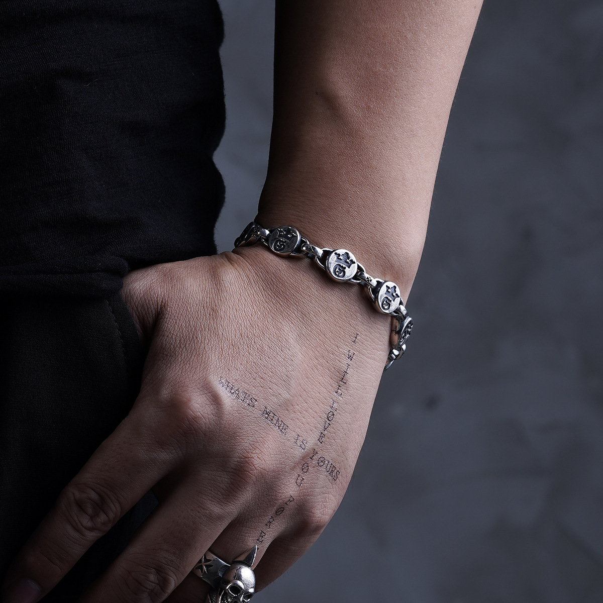 Chrome Hearts Cross Ring - Gothic 925 Sterling Silver Jewelry | David Studio