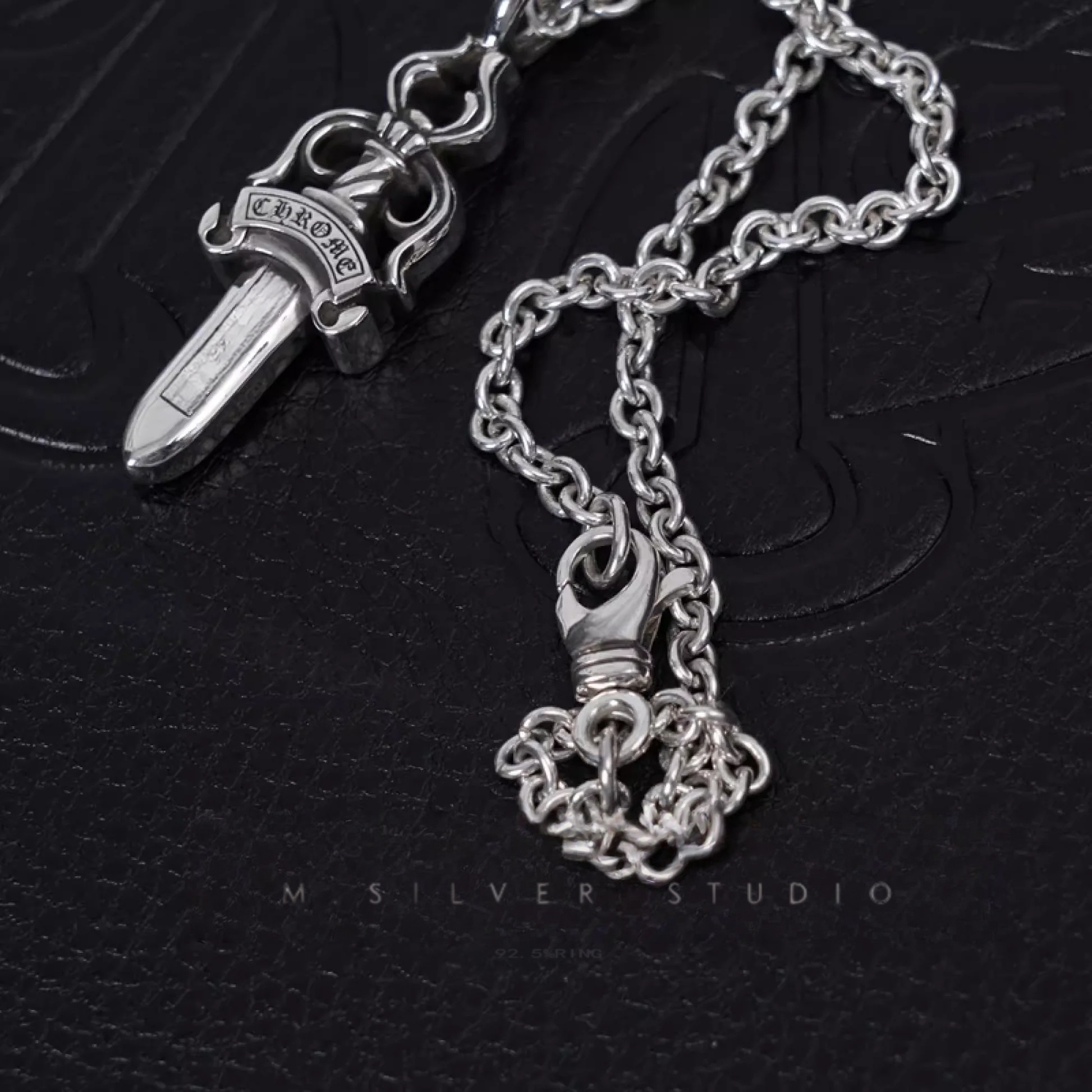 Chrome Hearts Cross Ring - Gothic 925 Sterling Silver Jewelry | David Studio