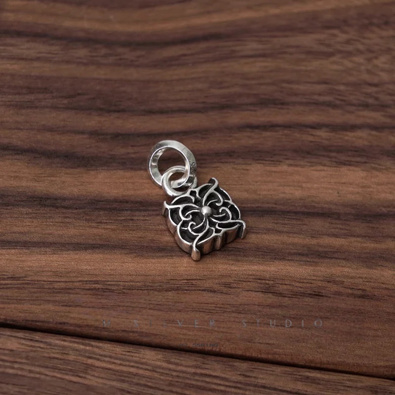 Chrome Hearts Cross Ring - Gothic 925 Sterling Silver Jewelry | David Studio