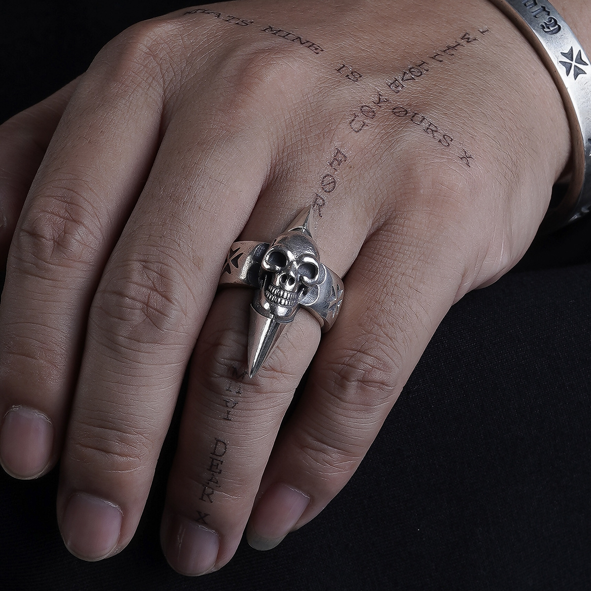 Chrome Hearts Cross Ring - Gothic 925 Sterling Silver Jewelry | David Studio