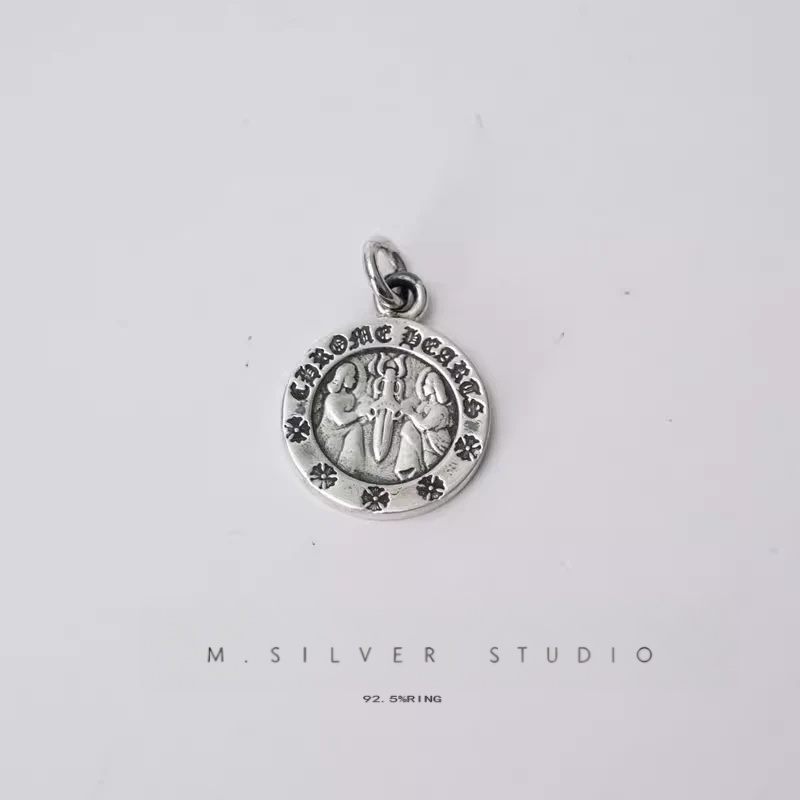 Chrome Hearts Cross Ring - Gothic 925 Sterling Silver Jewelry | David Studio