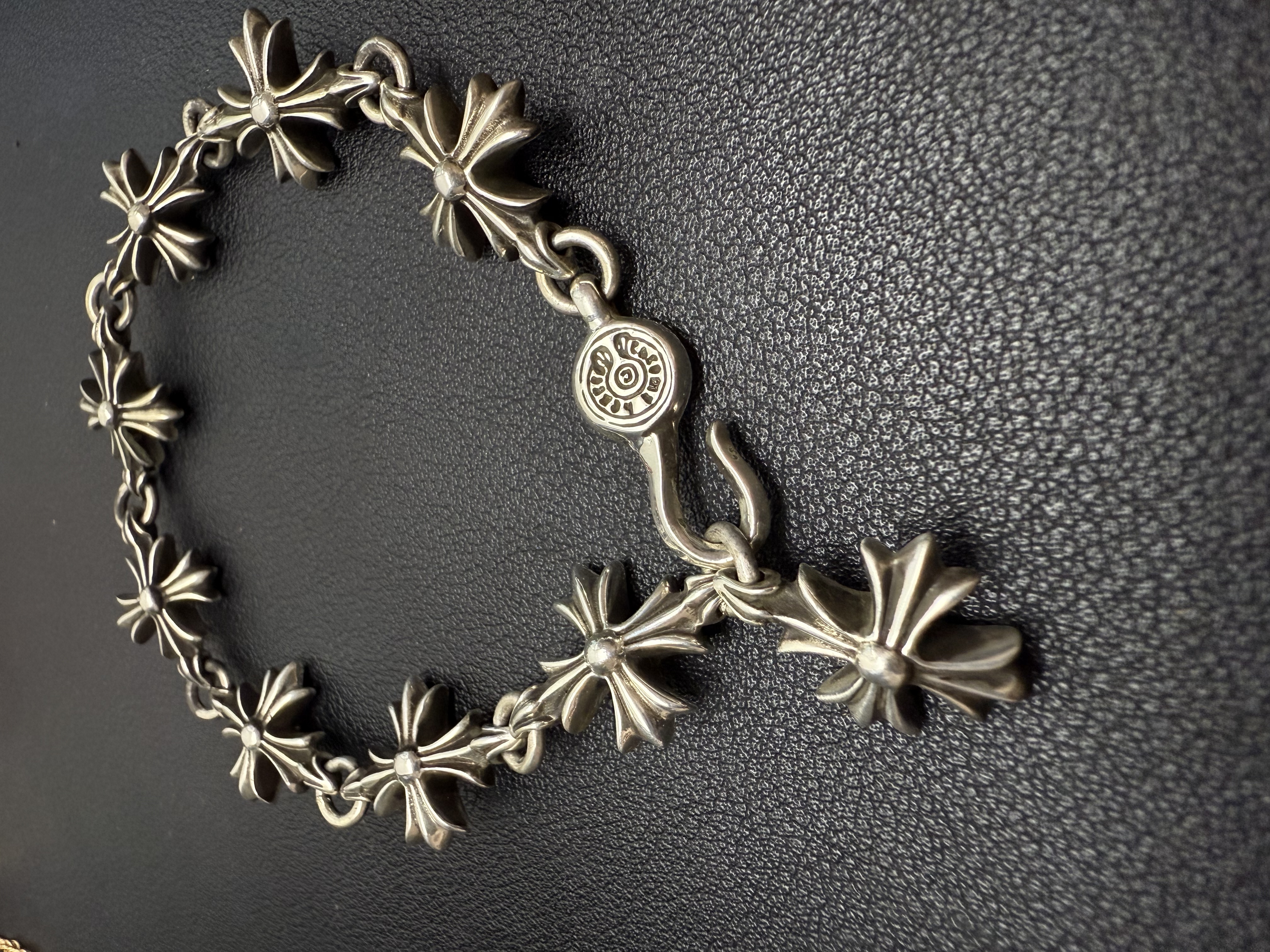 Chrome Hearts Cross Ring - Gothic 925 Sterling Silver Jewelry | David Studio