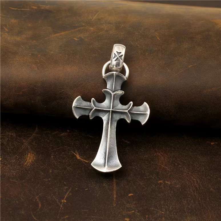 Chrome Hearts Cross Ring - Gothic 925 Sterling Silver Jewelry | David Studio