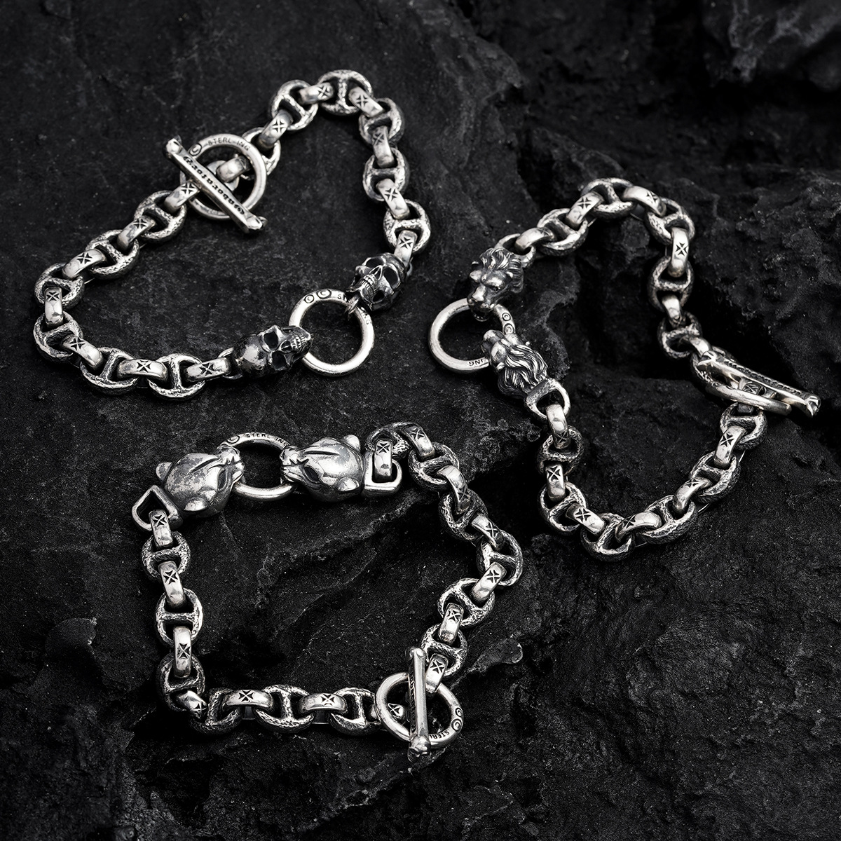 Chrome Hearts Cross Ring - Gothic 925 Sterling Silver Jewelry | David Studio