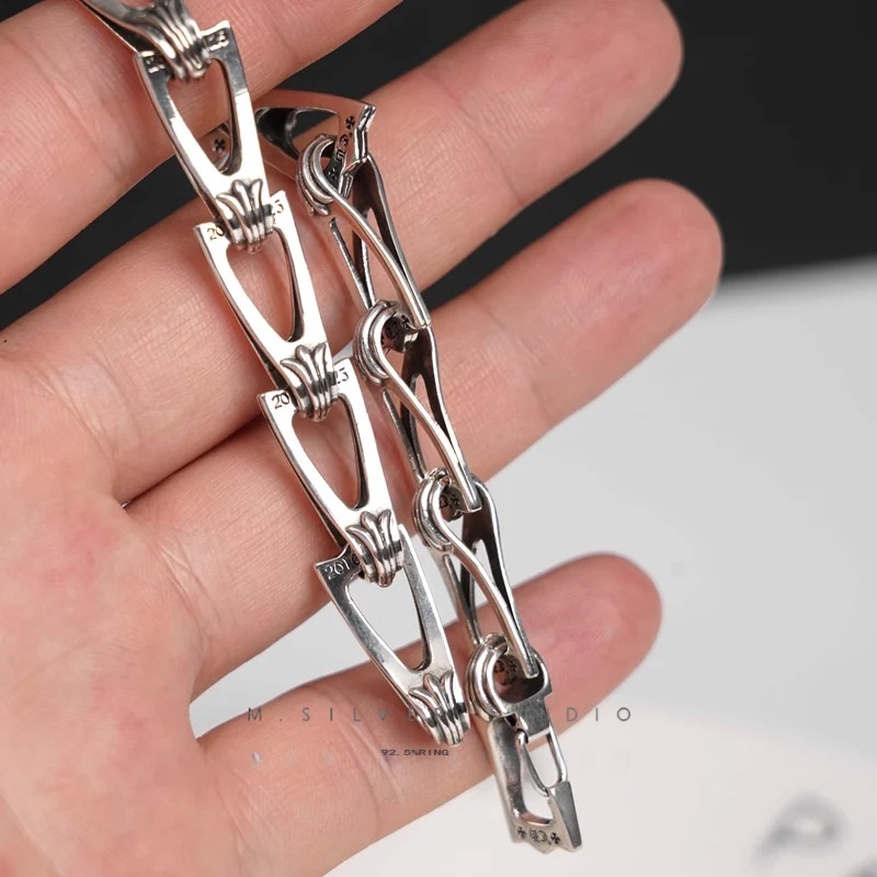 Chrome Hearts Cross Ring - Gothic 925 Sterling Silver Jewelry | David Studio