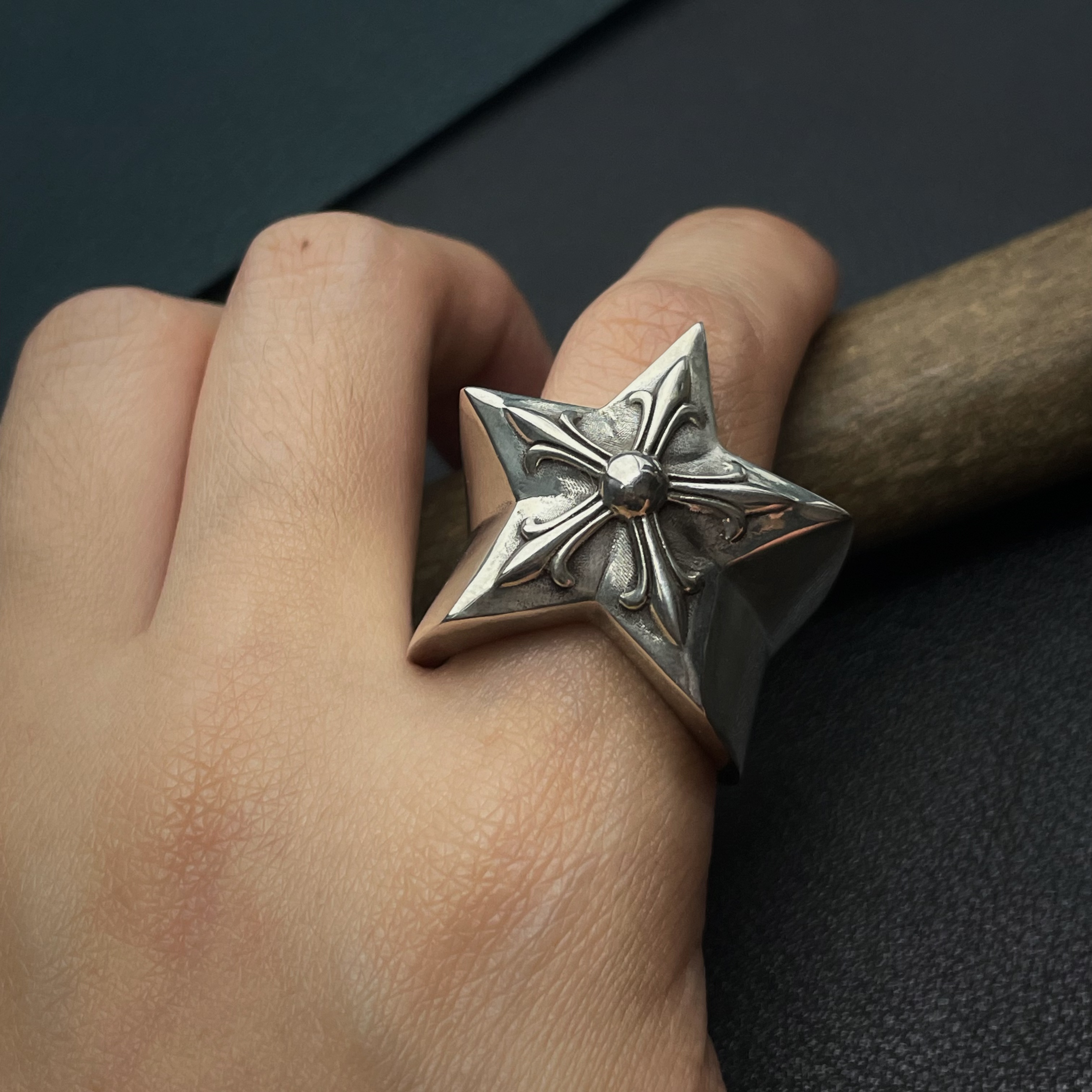 Chrome Hearts Cross Ring - Gothic 925 Sterling Silver Jewelry | David Studio