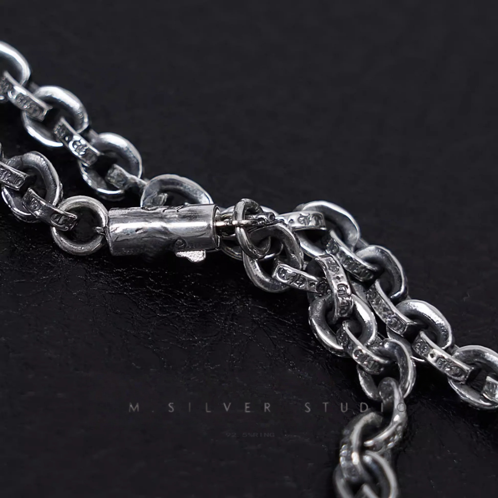 Chrome Hearts Cross Ring - Gothic 925 Sterling Silver Jewelry | David Studio