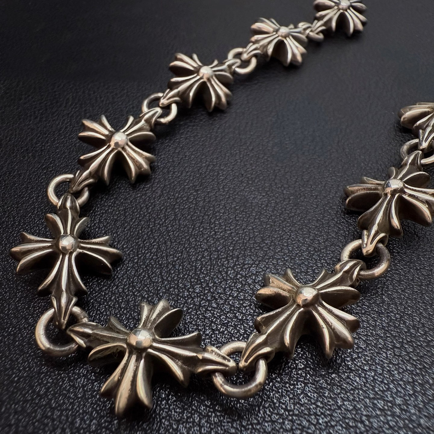 Chrome Hearts Cross Ring - Gothic 925 Sterling Silver Jewelry | David Studio