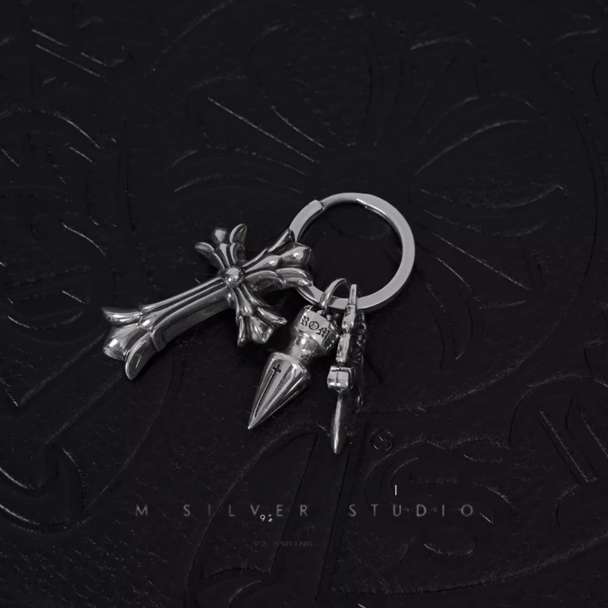 Chrome Hearts Cross Ring - Gothic 925 Sterling Silver Jewelry | David Studio