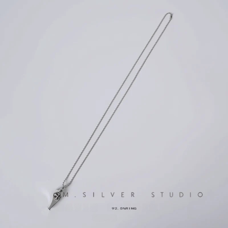 Chrome Hearts Cross Ring - Gothic 925 Sterling Silver Jewelry | David Studio