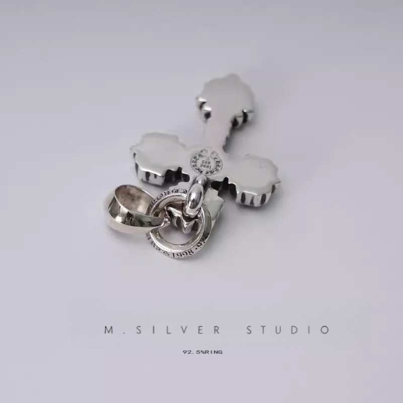 Chrome Hearts Cross Ring - Gothic 925 Sterling Silver Jewelry | David Studio