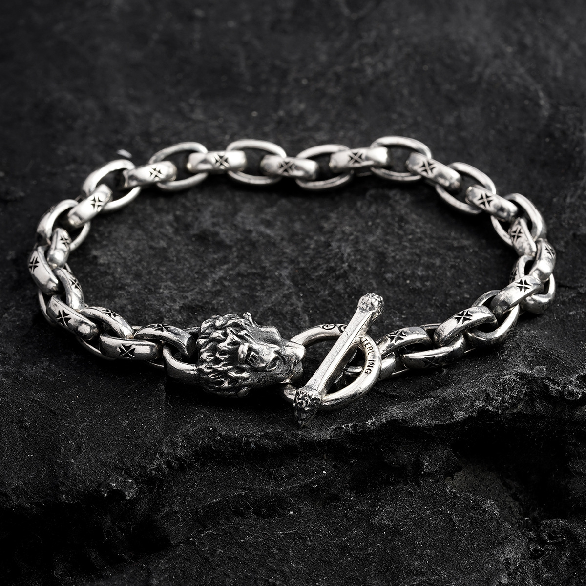 Chrome Hearts Cross Ring - Gothic 925 Sterling Silver Jewelry | David Studio