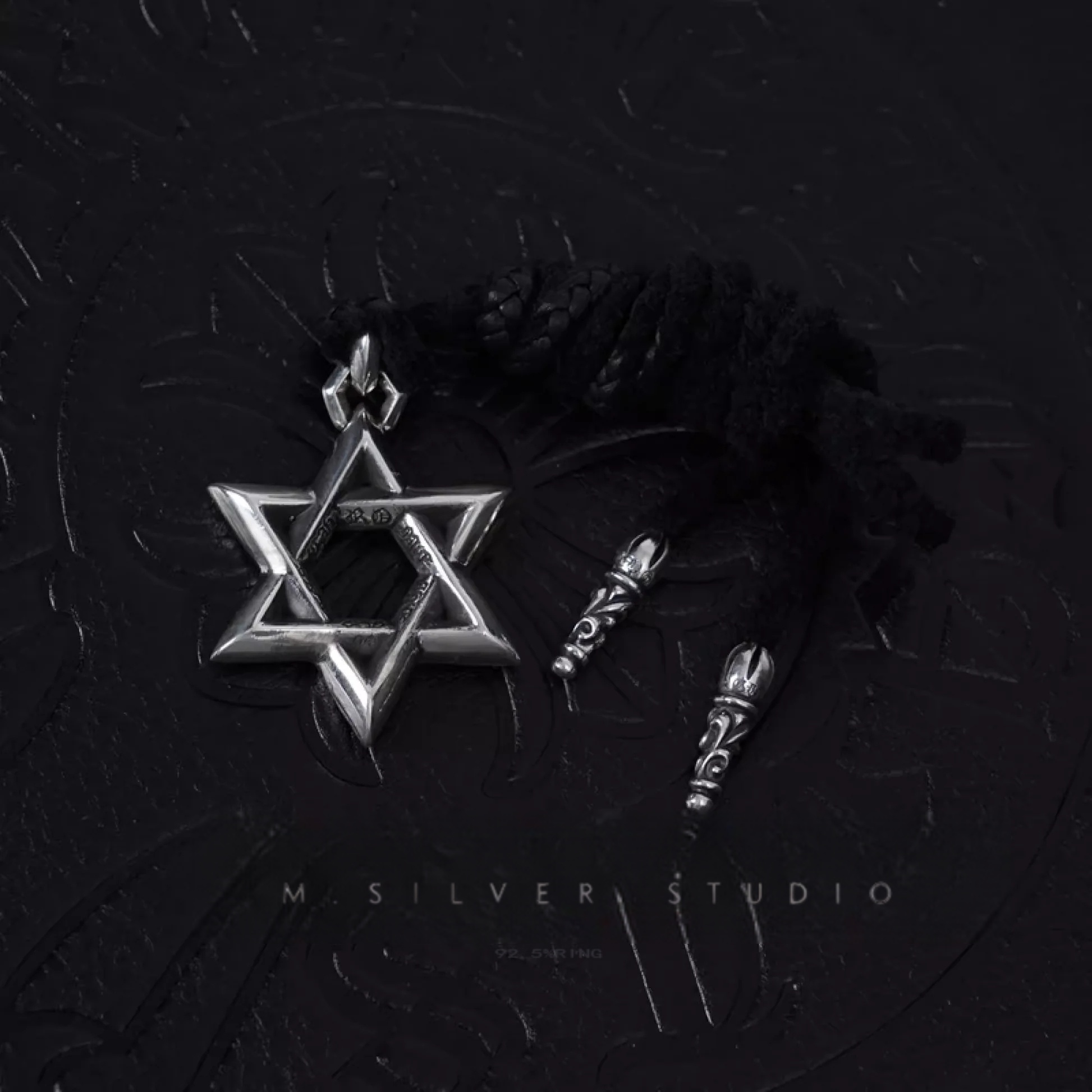 Chrome Hearts Cross Ring - Gothic 925 Sterling Silver Jewelry | David Studio