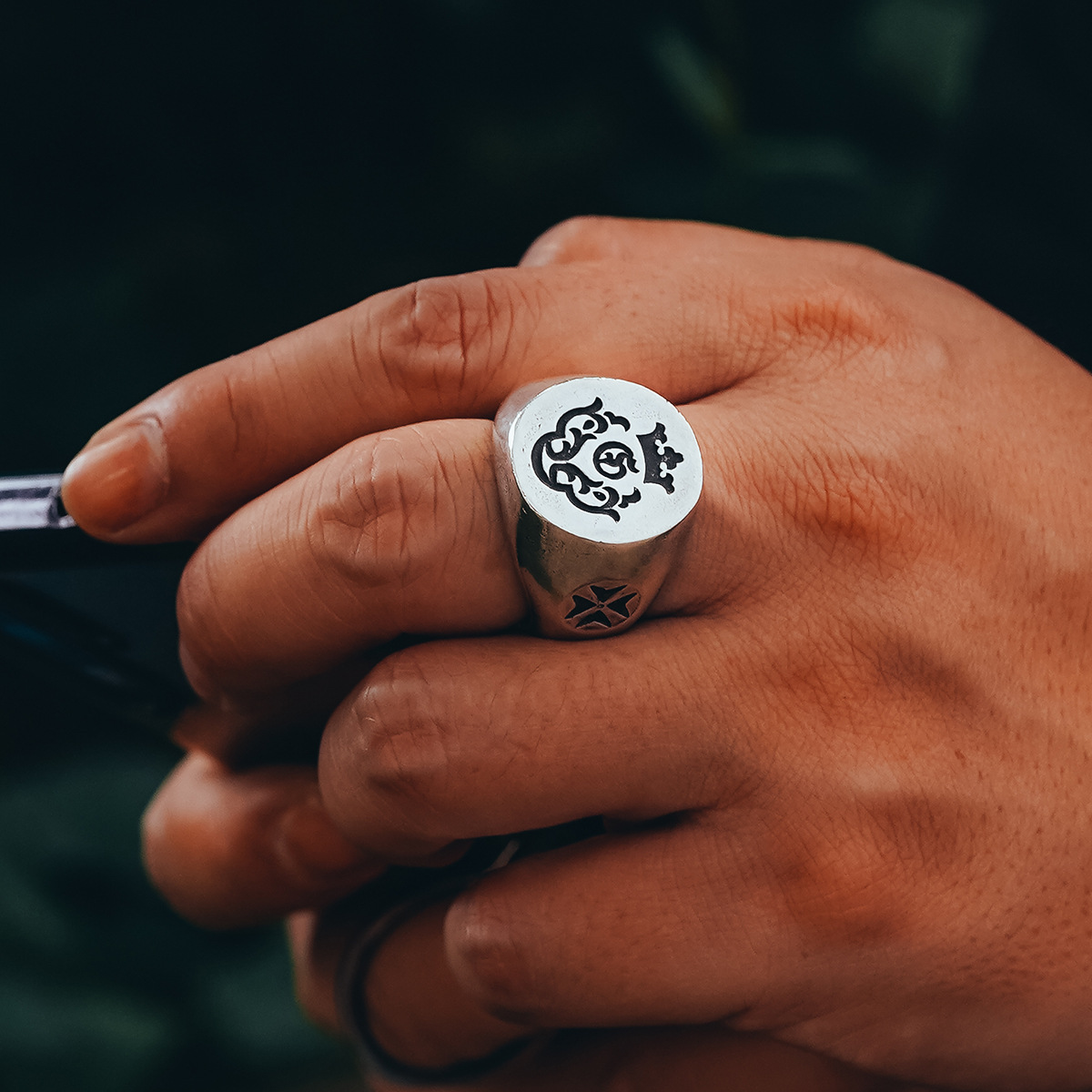 Chrome Hearts Cross Ring - Gothic 925 Sterling Silver Jewelry | David Studio