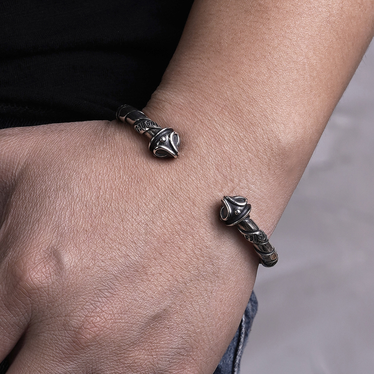 Chrome Hearts Cross Ring - Gothic 925 Sterling Silver Jewelry | David Studio