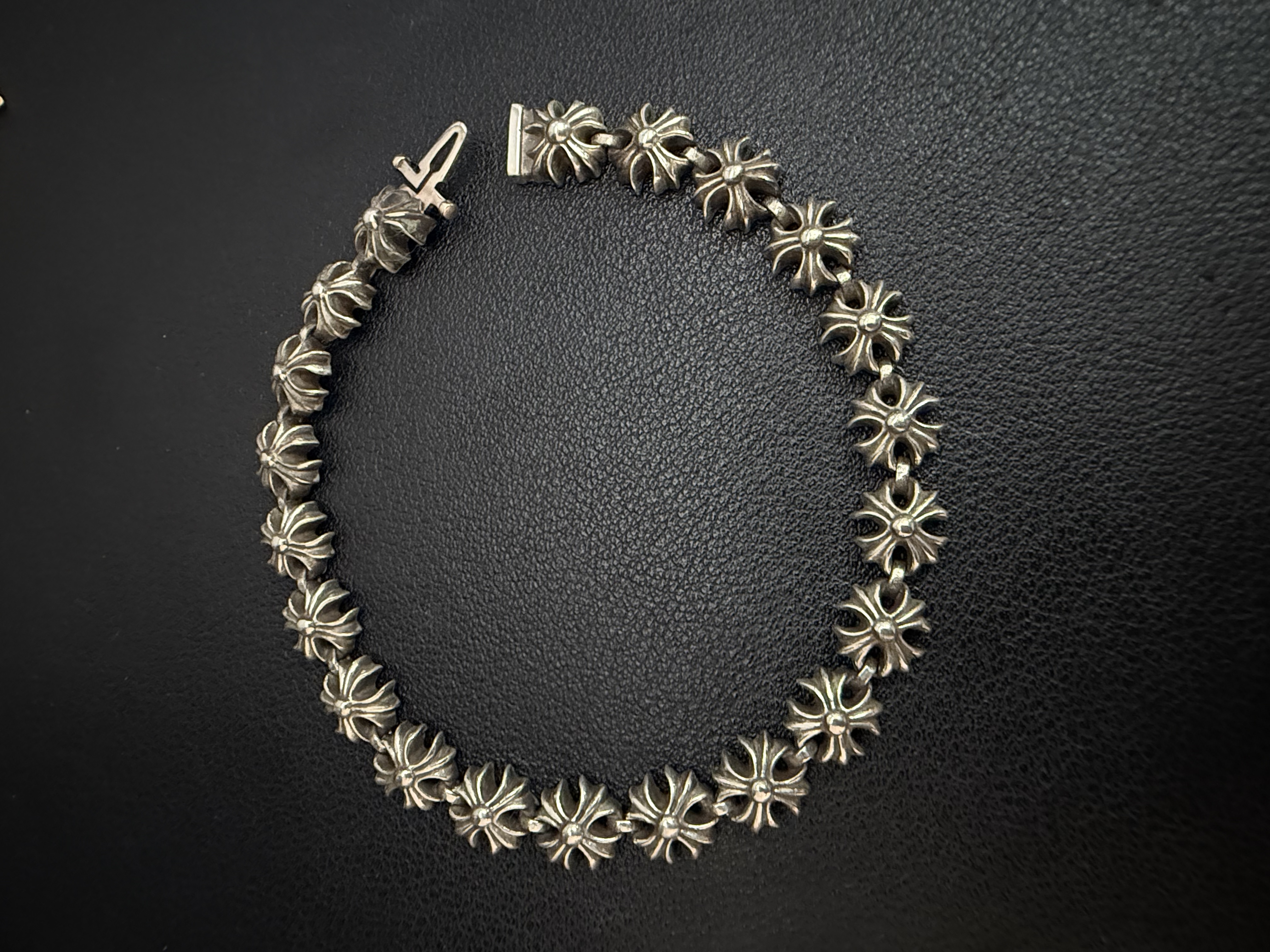 Chrome Hearts Cross Ring - Gothic 925 Sterling Silver Jewelry | David Studio