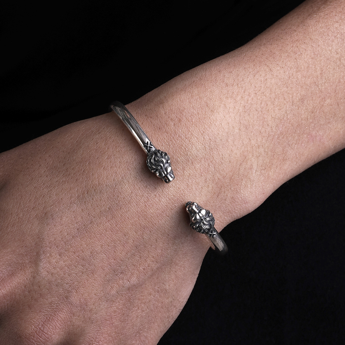 Chrome Hearts Cross Ring - Gothic 925 Sterling Silver Jewelry | David Studio