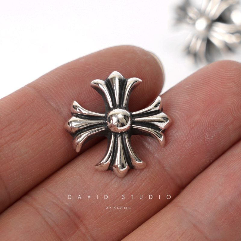 Chrome Hearts Cross Ring - Gothic 925 Sterling Silver Jewelry | David Studio