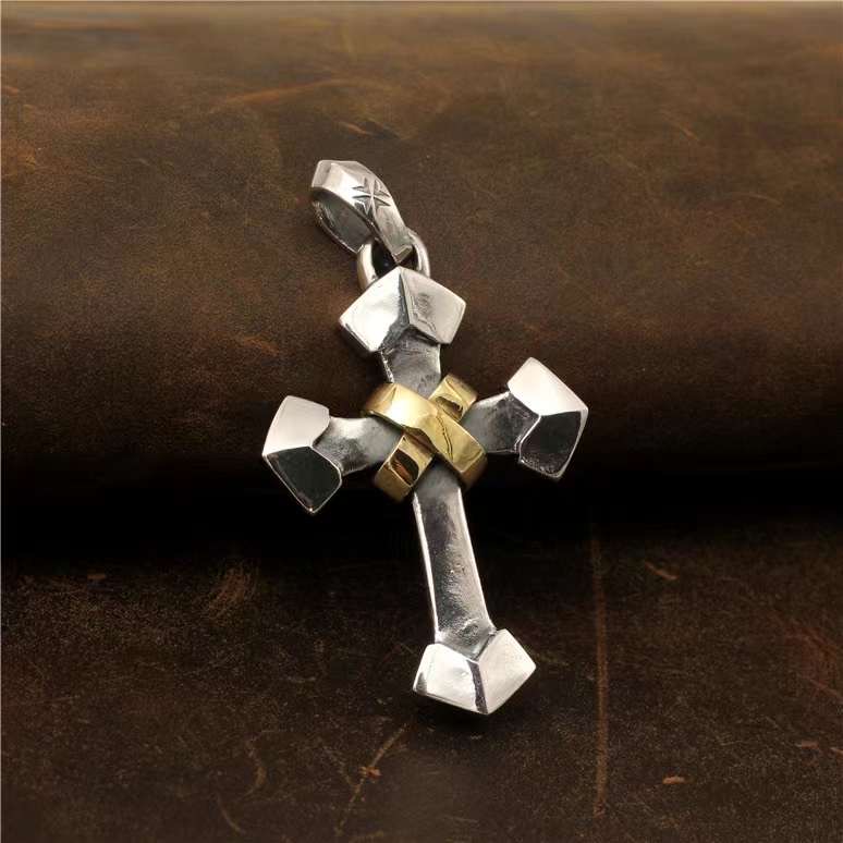 Chrome Hearts Cross Ring - Gothic 925 Sterling Silver Jewelry | David Studio
